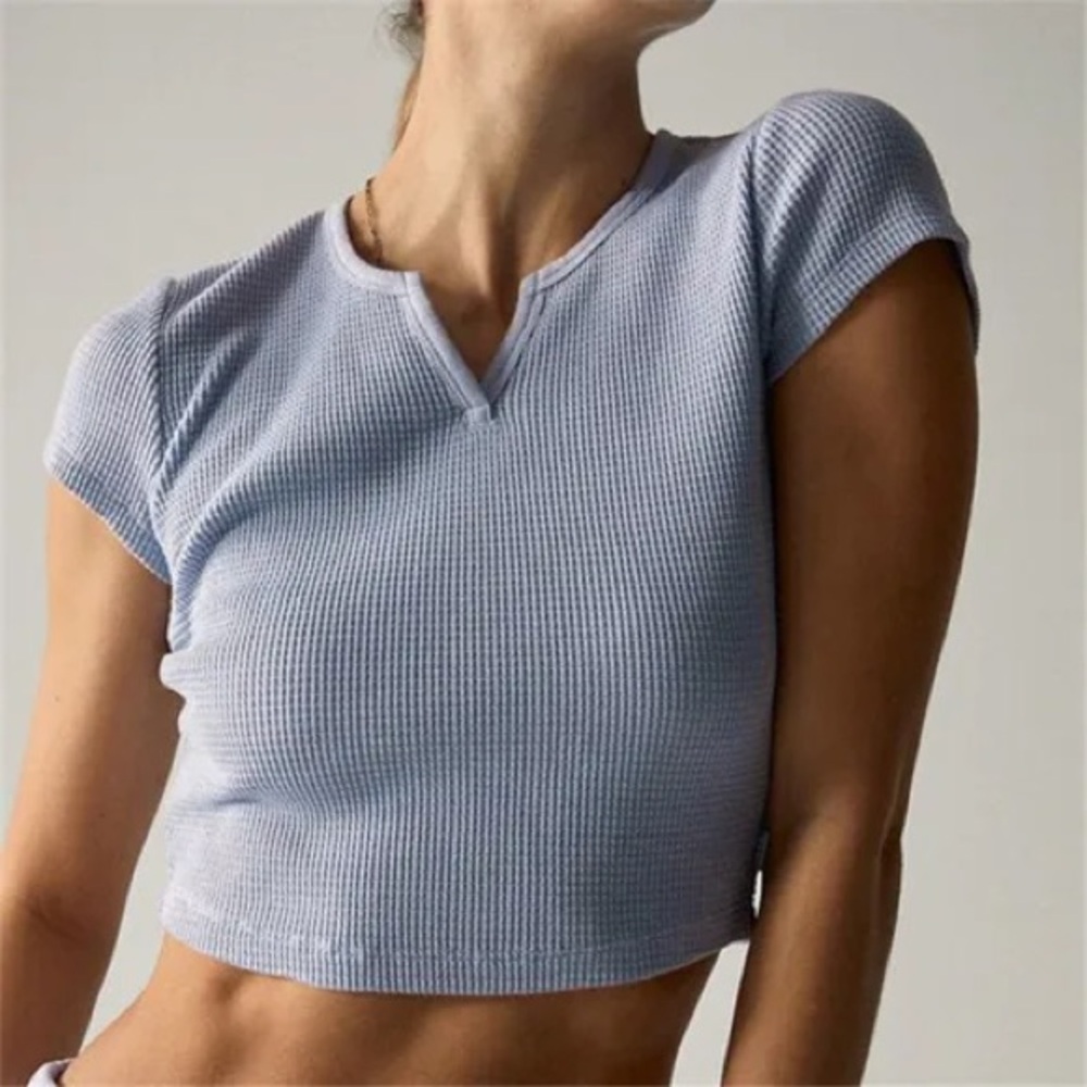 Aritzia TNA Light Blue Ribbed Crop